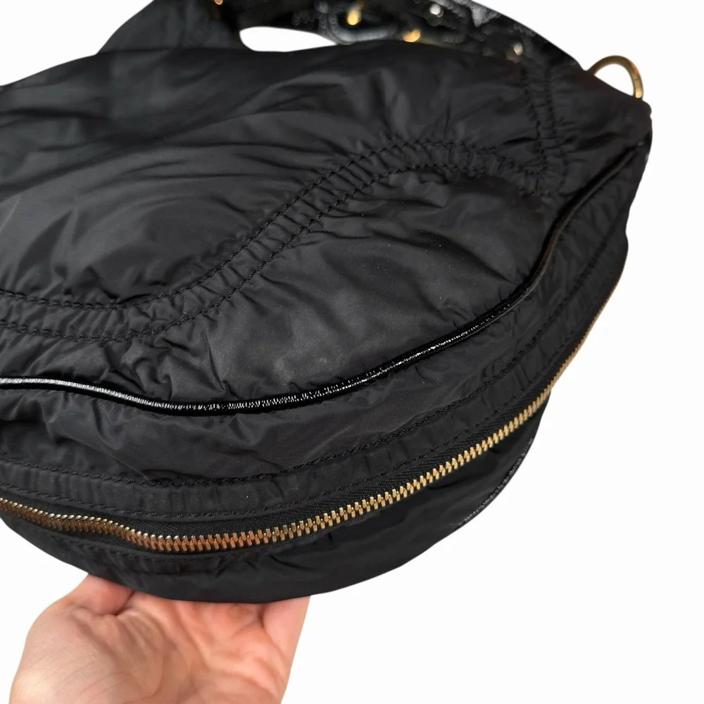 Tod's Tods Pashmy‎ Luna Black Nylon & Patent Leather Hobo w Zipper Detail